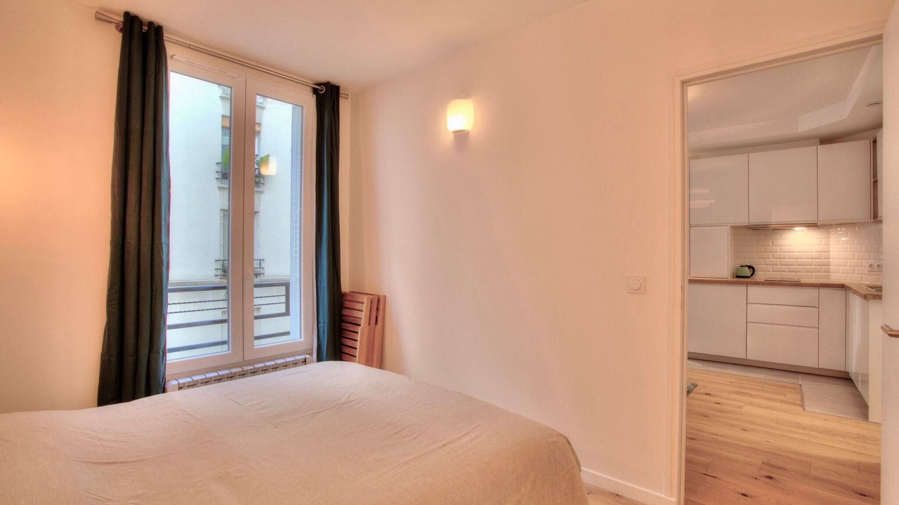 Photo of Bedroom in Batignolles