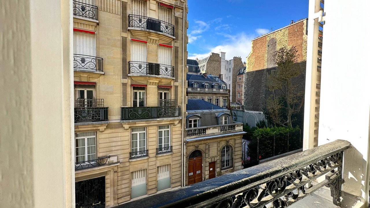 Photo of Others in Porte-Dauphine