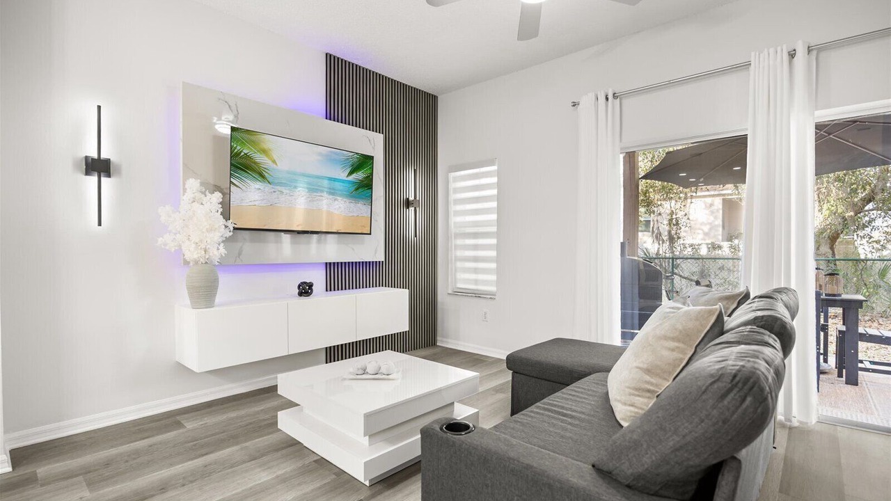 Photo of Bedroom in Crystal Cove