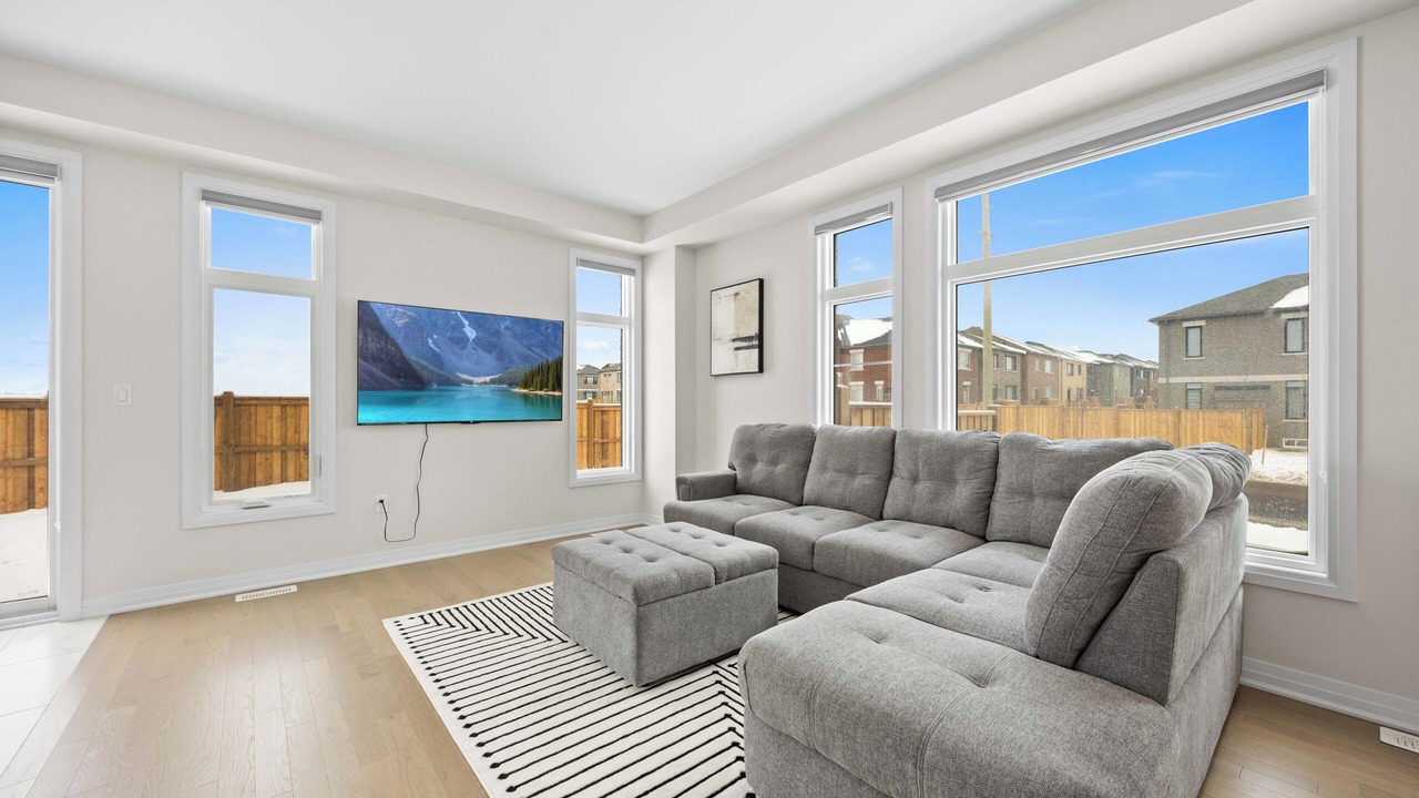 Photo of Livingroom in Erin