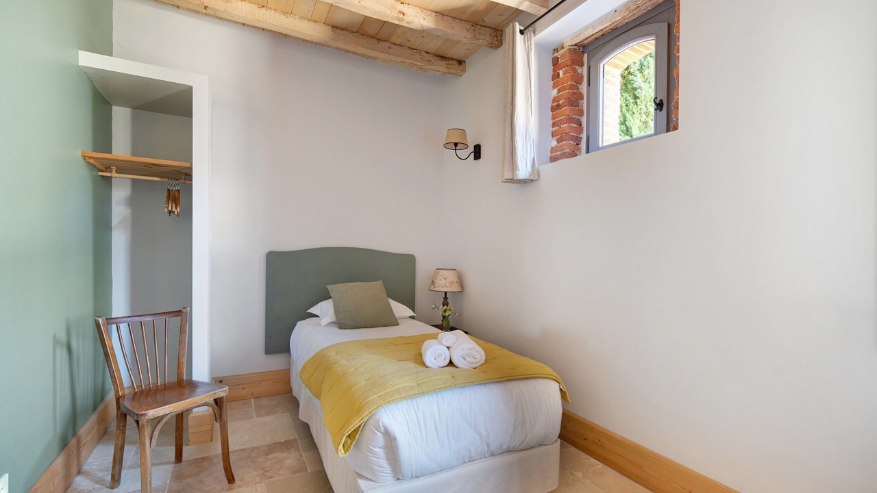 Photo of Bedroom in Verfeil