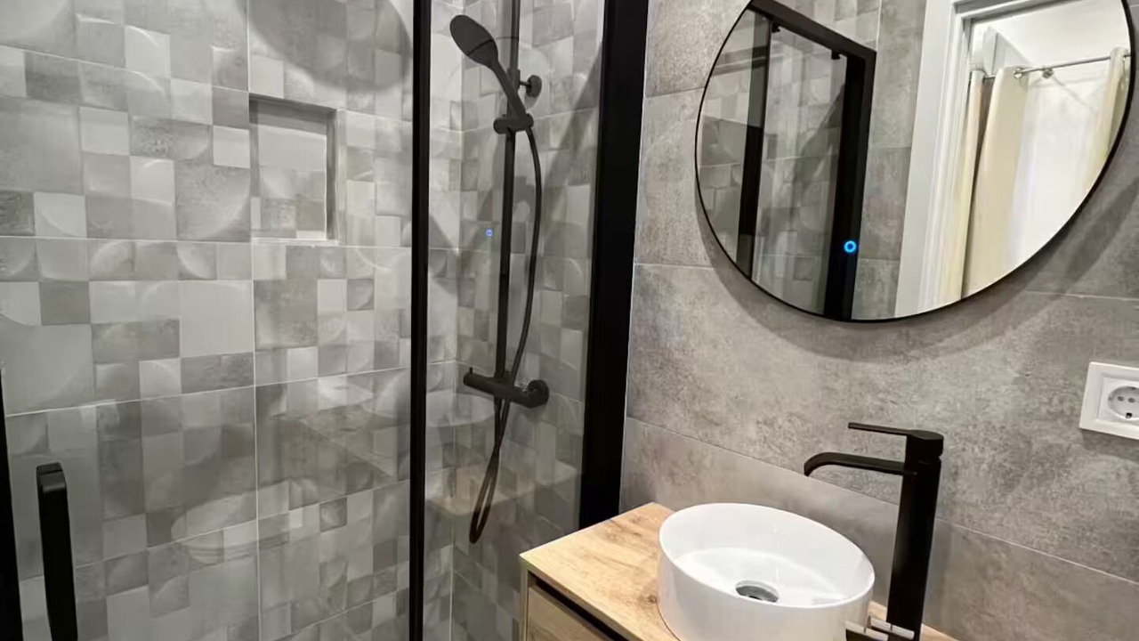 Photo of Bathroom in El Raval