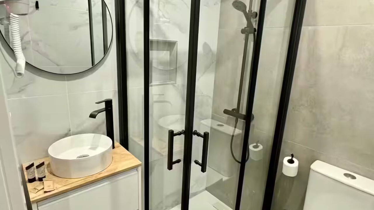Photo of Bathroom in El Raval