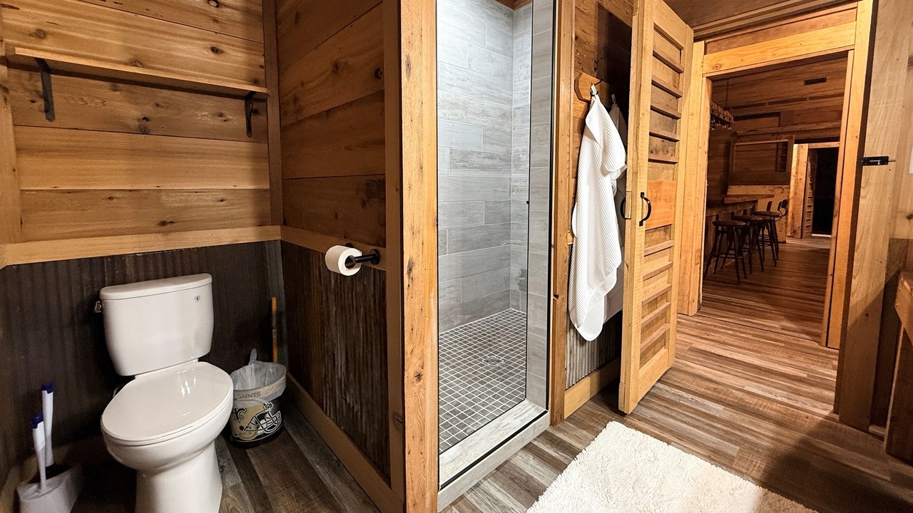 Photo of Bathroom in Goreville