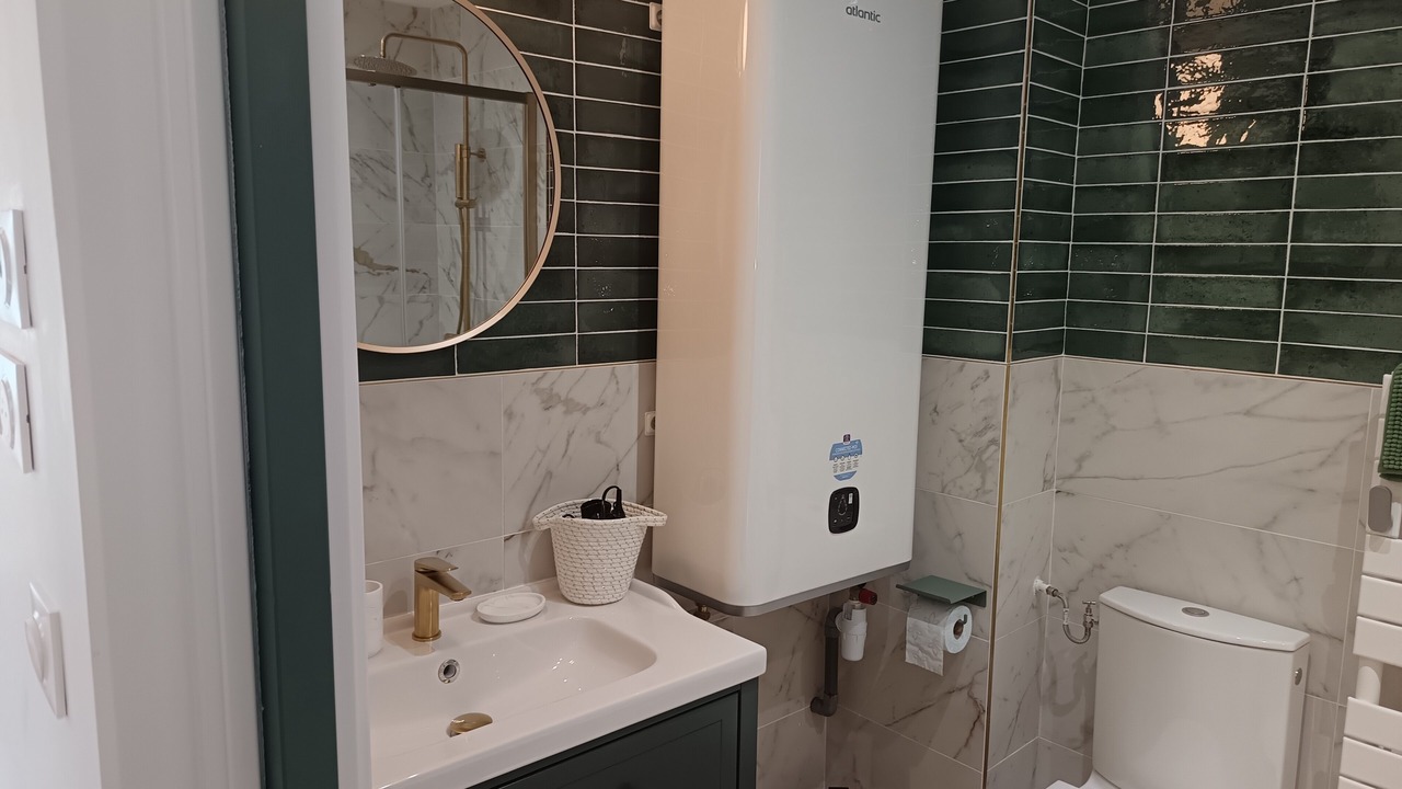Photo of Bathroom in Saint-Valery-en-Caux