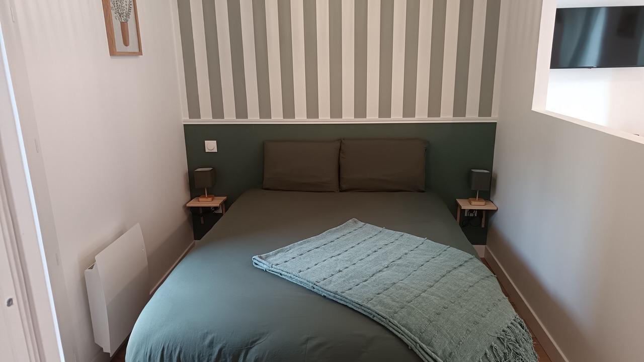 Photo of Bedroom in Saint-Valery-en-Caux