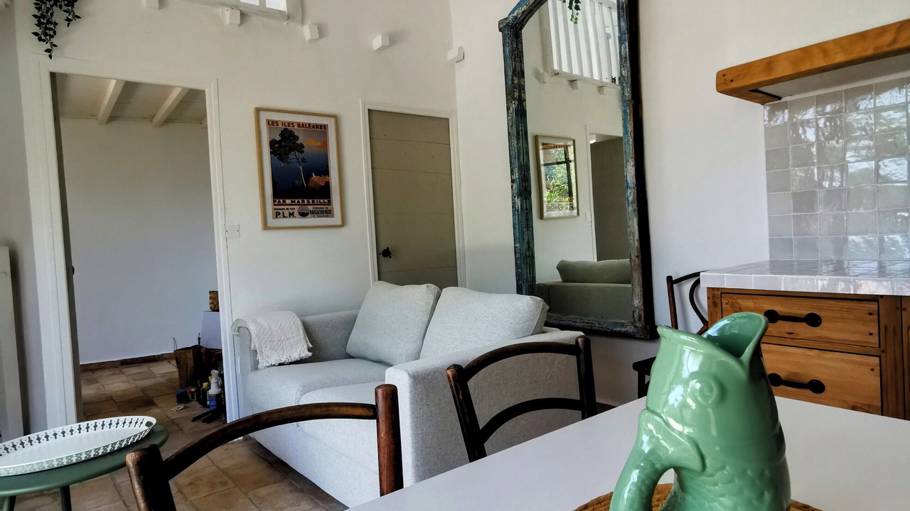 Photo of Livingroom in Meynes