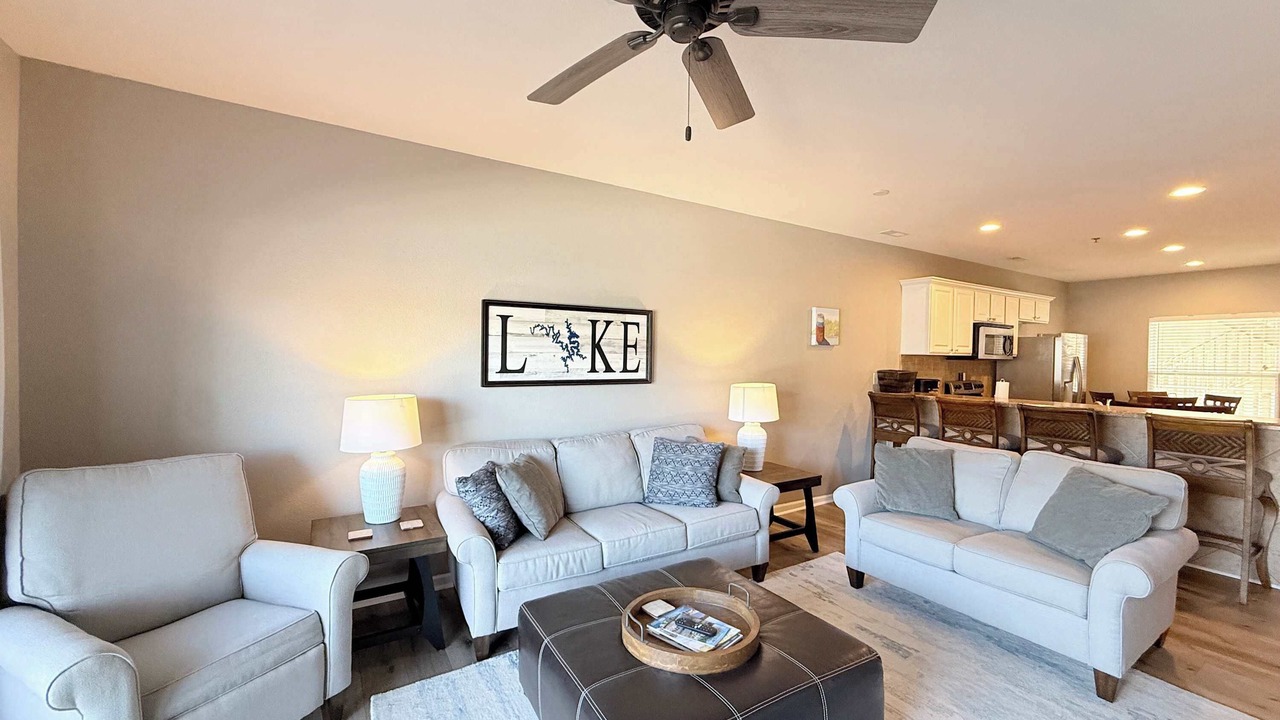 Photo of Bedroom in Camdenton