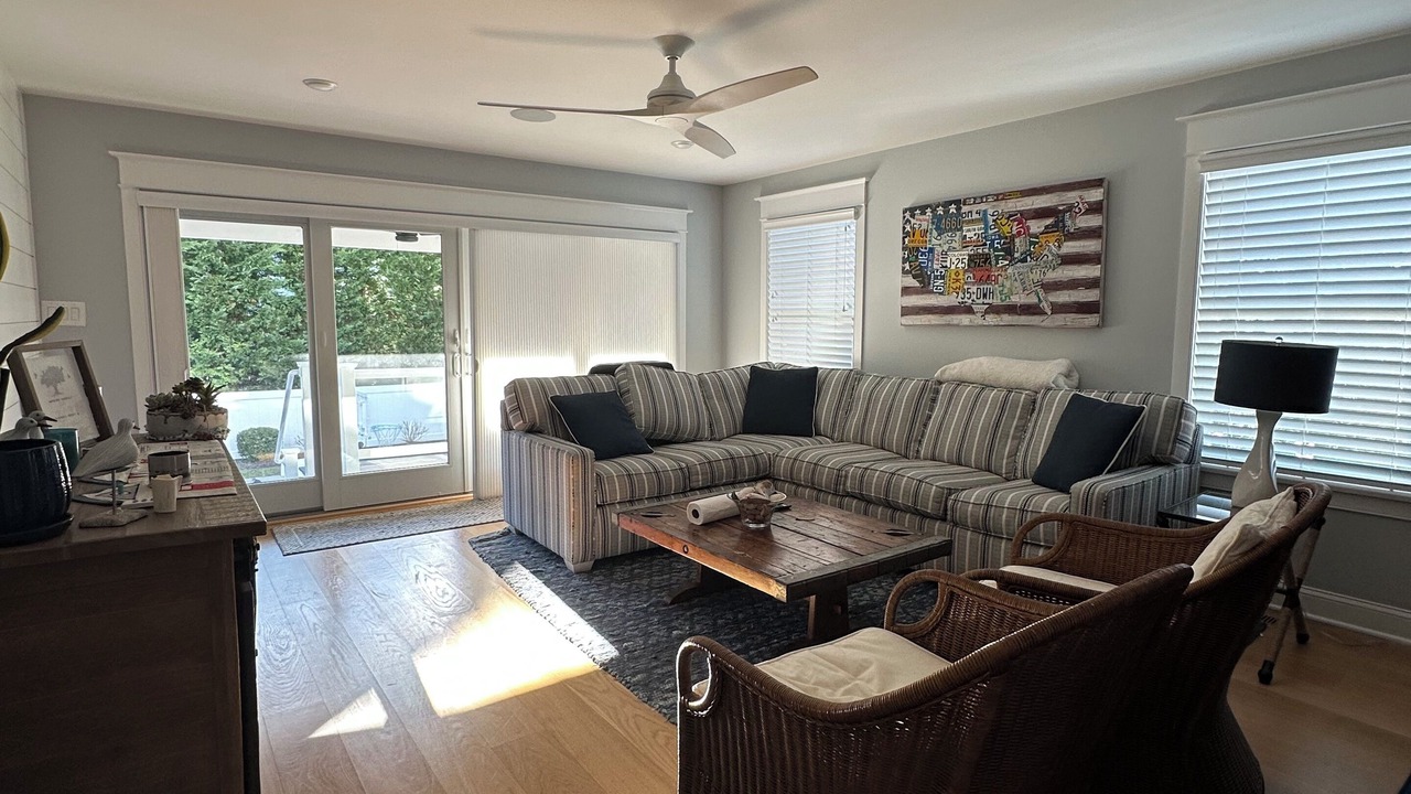 Photo of Livingroom in Avalon