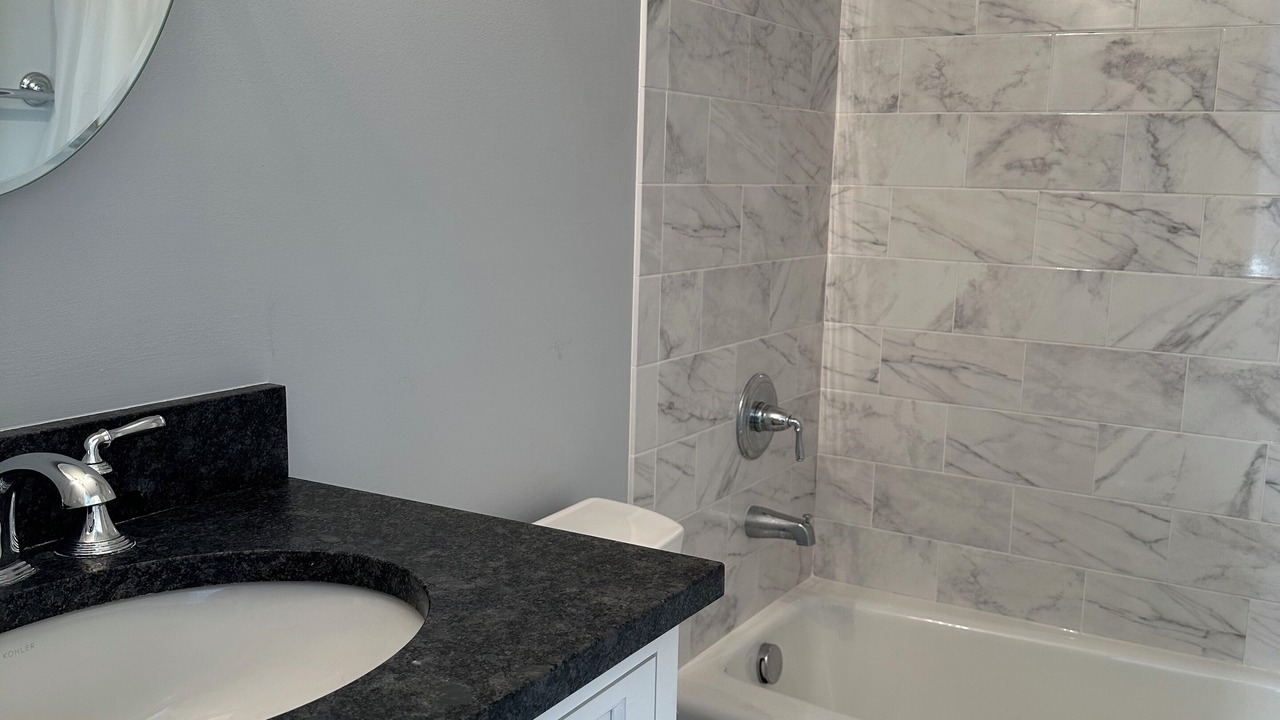Photo of Bathroom in Avalon