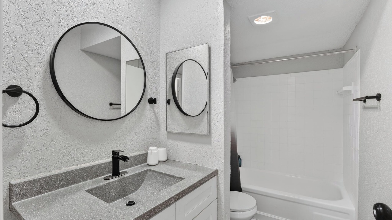 Photo of Bathroom in South Kansas City