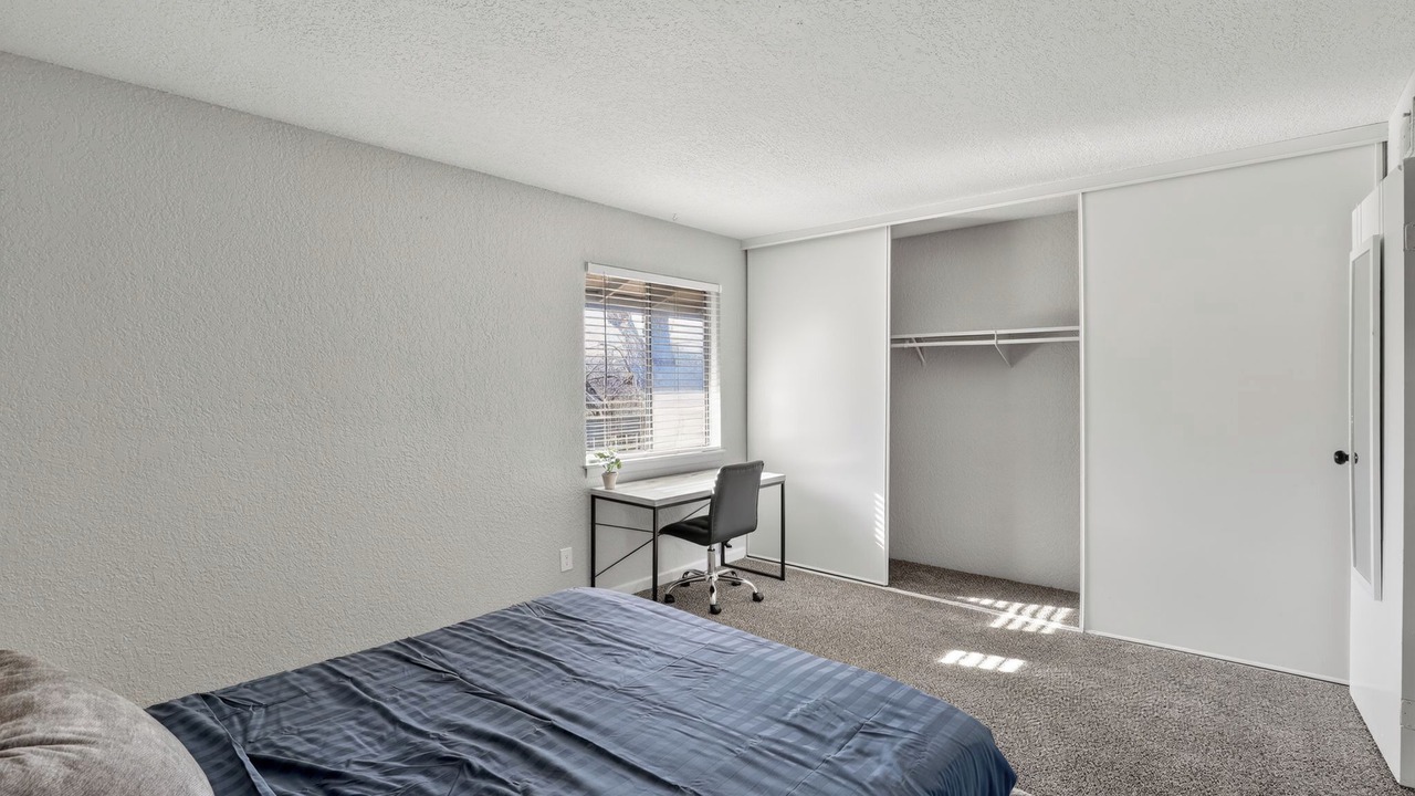 Photo of Bedroom in South Kansas City