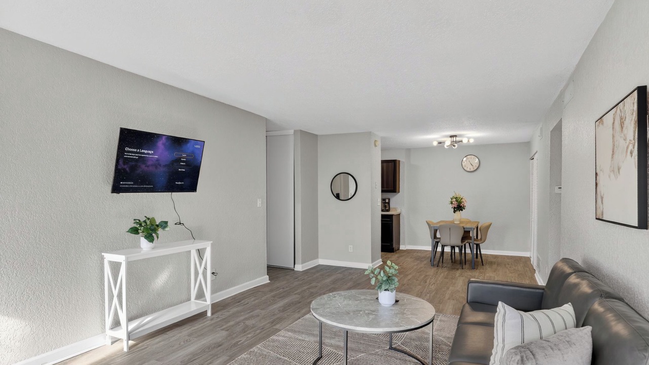 Photo of Livingroom in South Kansas City