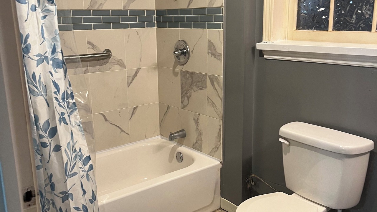 Photo of Bathroom in Church Street