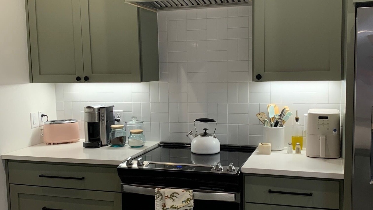 Photo of Kitchen in West Campus