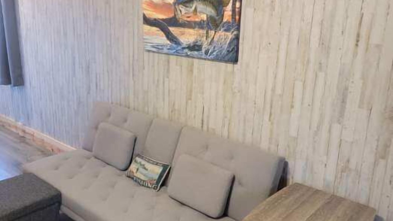 Photo of Livingroom in Albertville