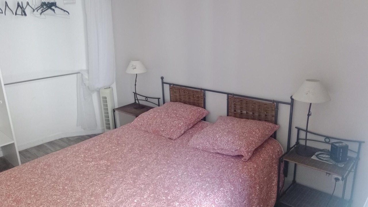 Photo of Bedroom in Forcalquier