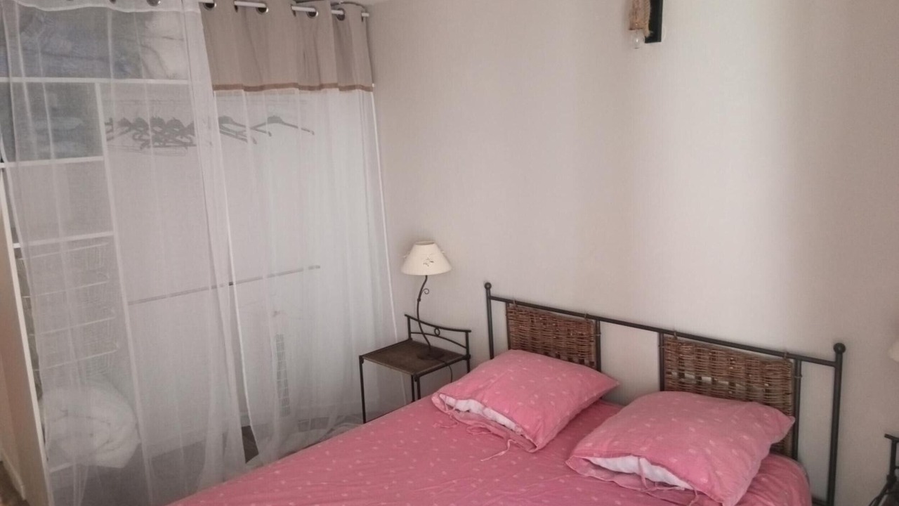 Photo of Bedroom in Forcalquier