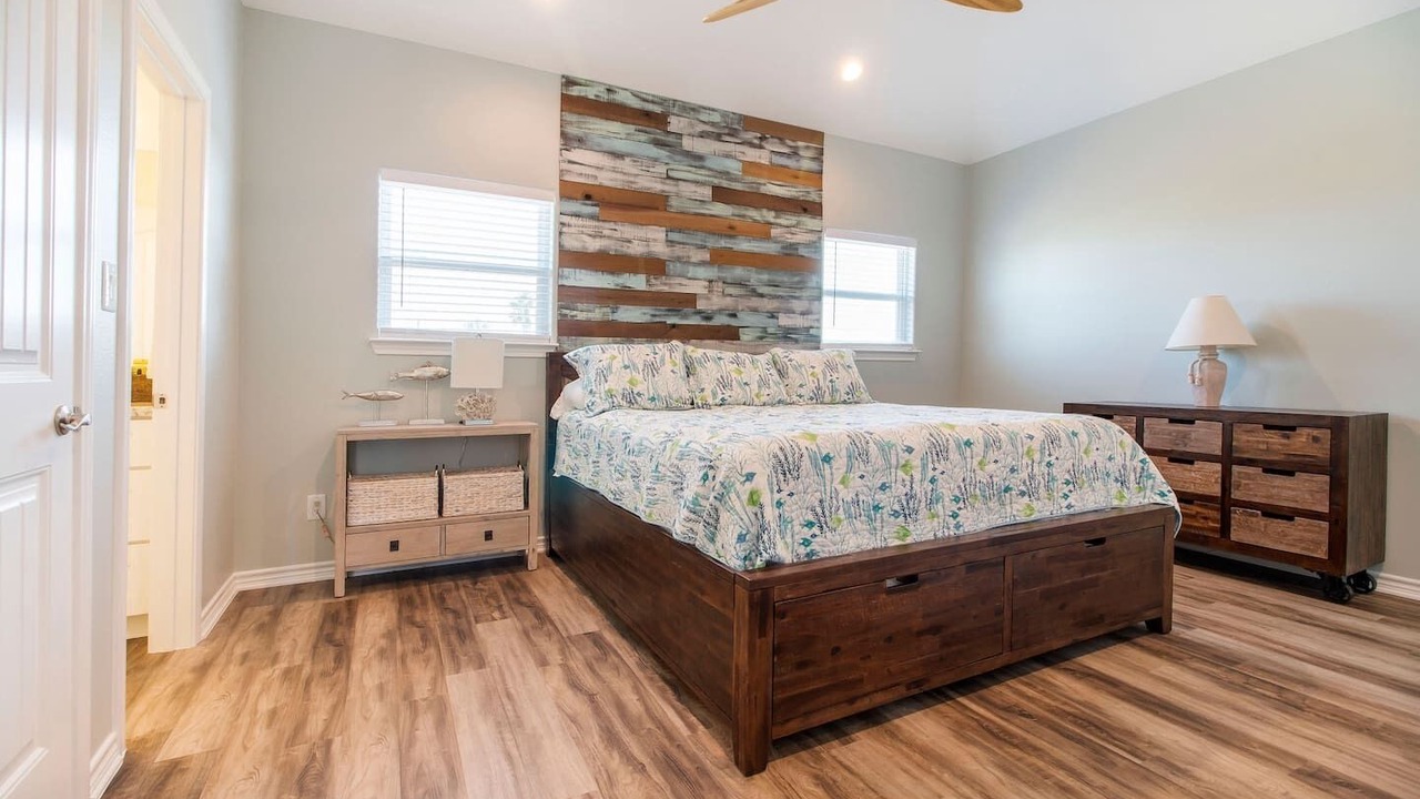 Photo of Bedroom in Cedar Lane