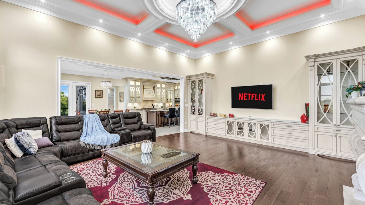 Photo of Livingroom in Brampton
