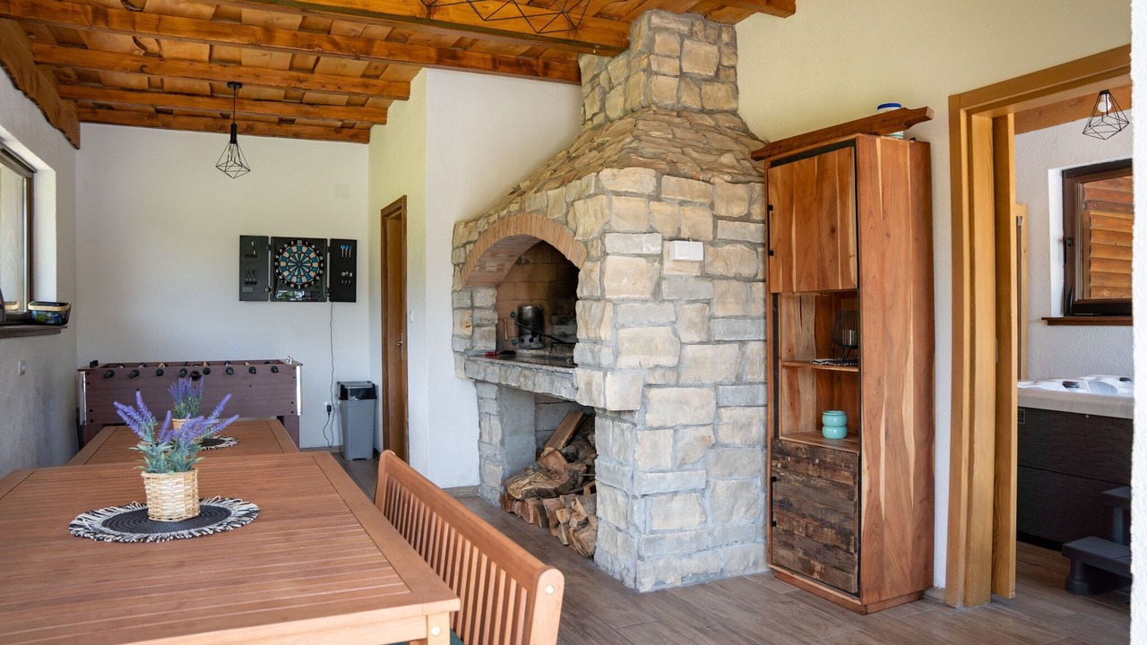 Photo of Livingroom in Brusane