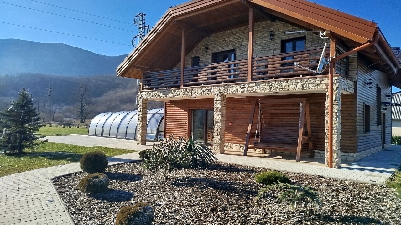Photo of Outdoor in Brusane