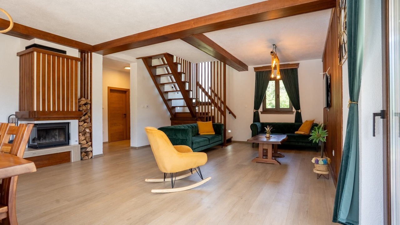Photo of Livingroom in Brusane