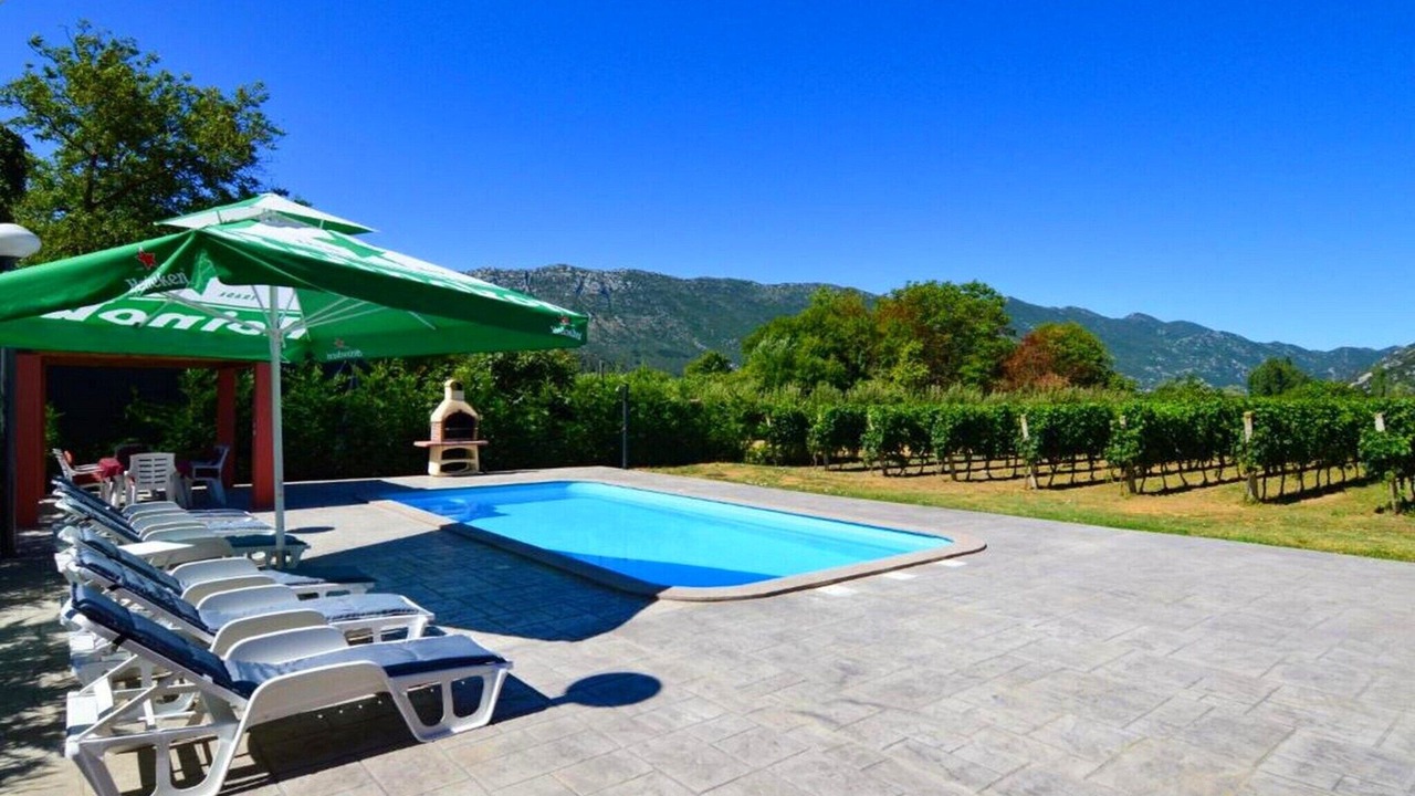 Photo of Outdoor in Dusina