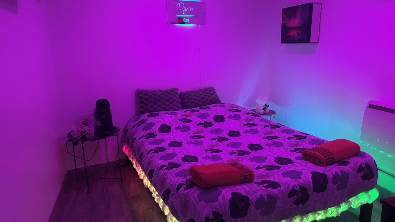 Photo of Bedroom in Conflans-Sainte-Honorine