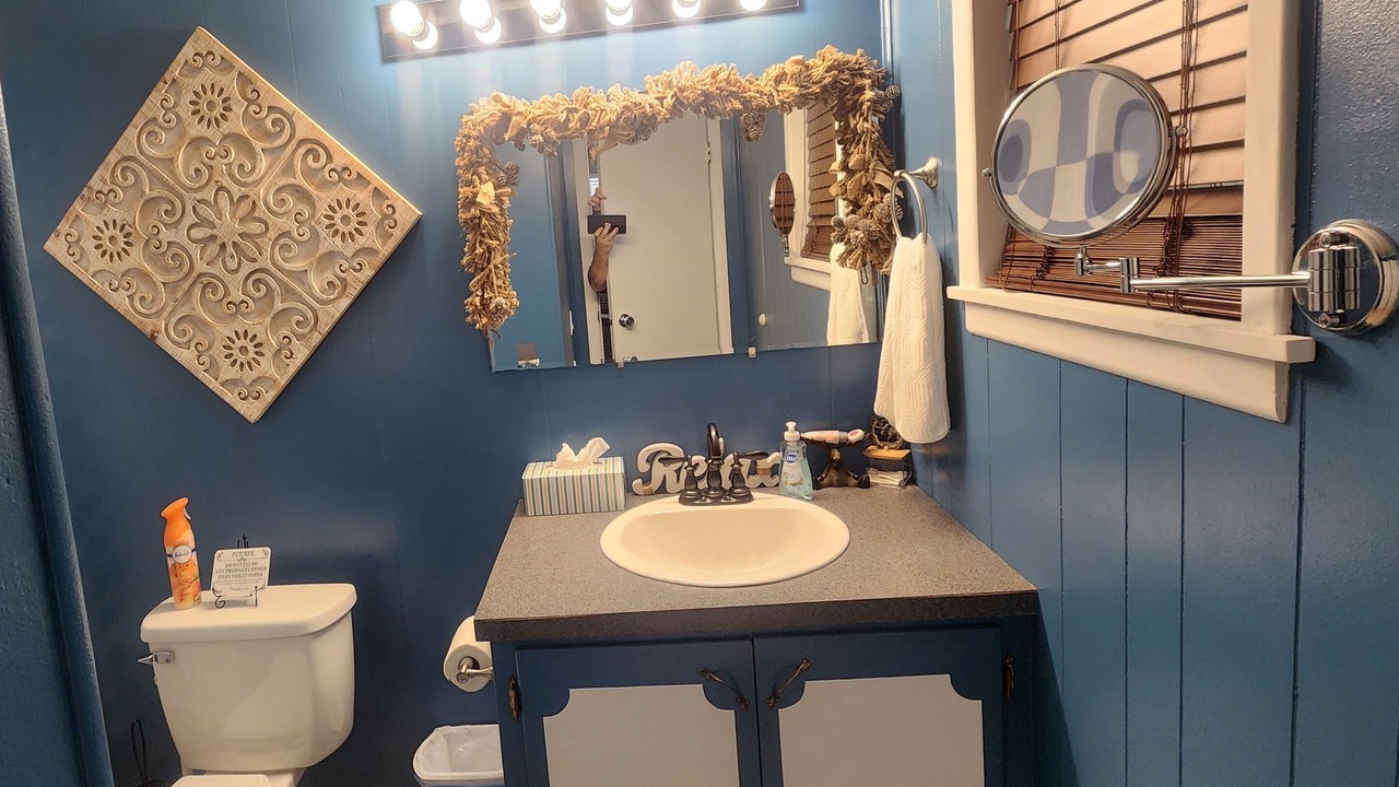 Photo of Bathroom in Tahlequah