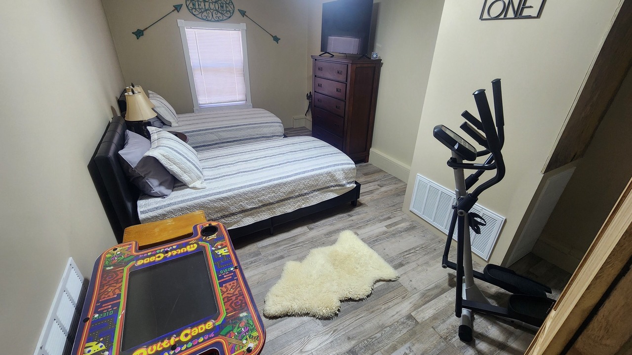 Photo of Bedroom in Tahlequah