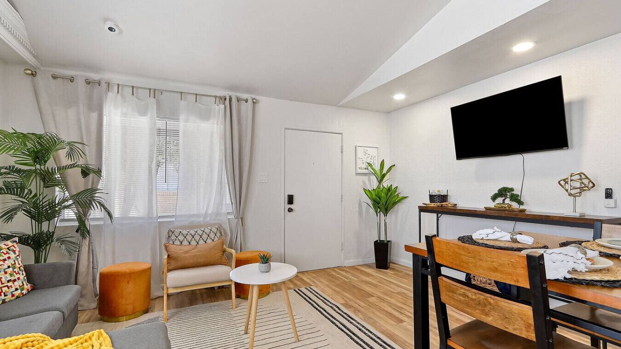 Photo of Livingroom in El Paso