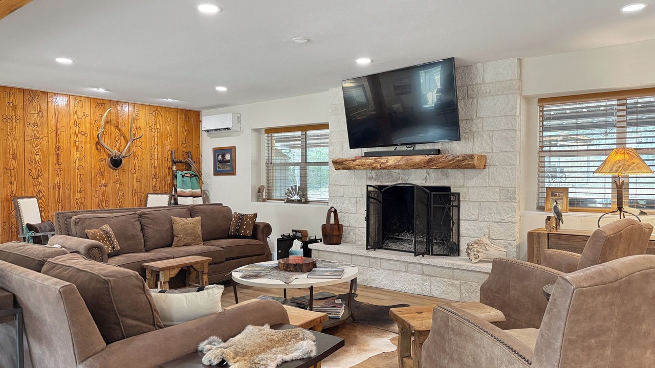 Photo of Livingroom in Hunt