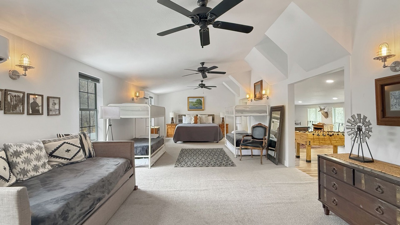 Photo of Bedroom in Hunt