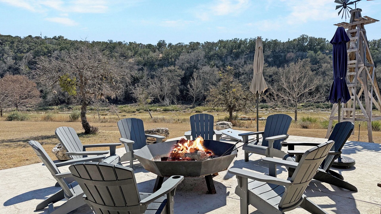 Photo of Outdoor in Hunt