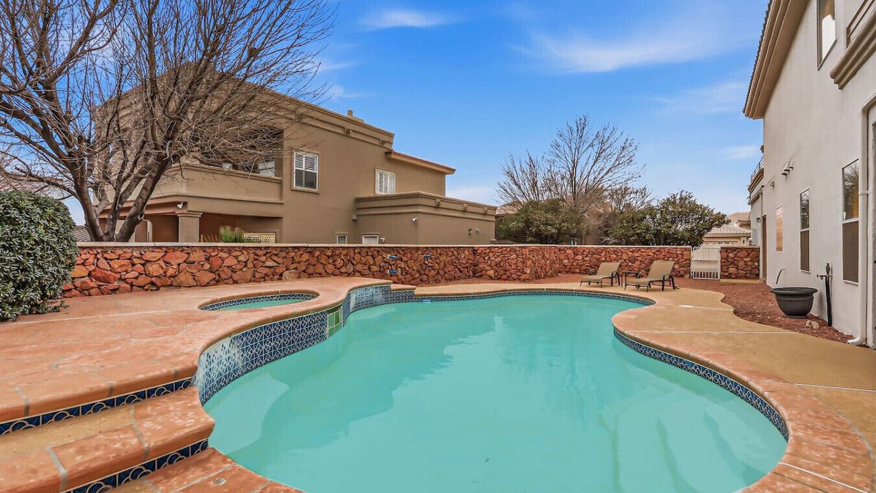 Photo of Outdoor in Festival Hills