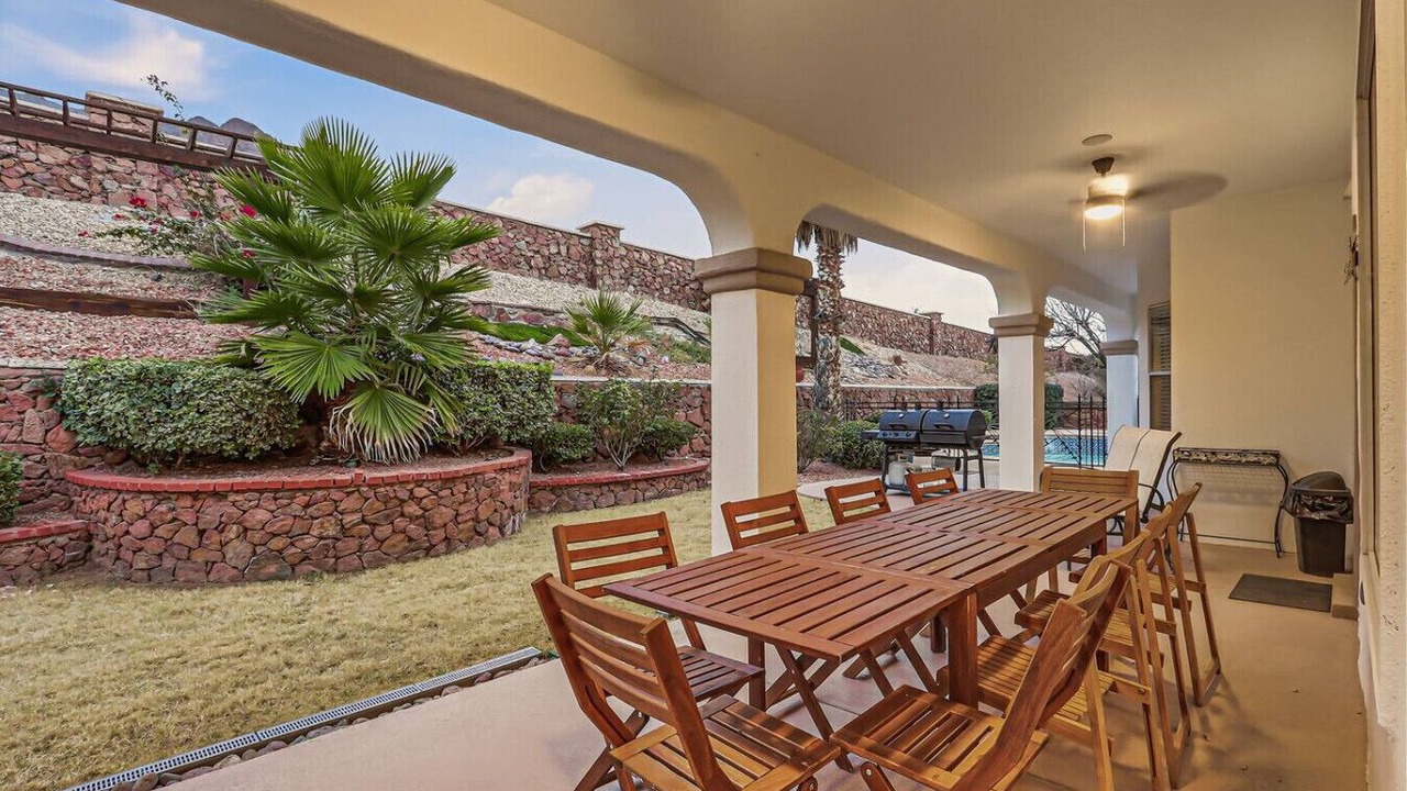 Photo of Outdoor in Festival Hills