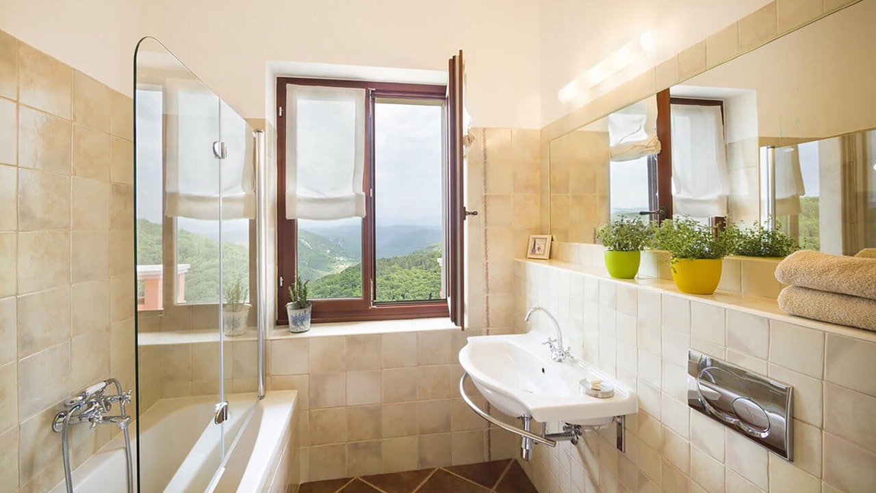 Photo of Bathroom in Oprtalj