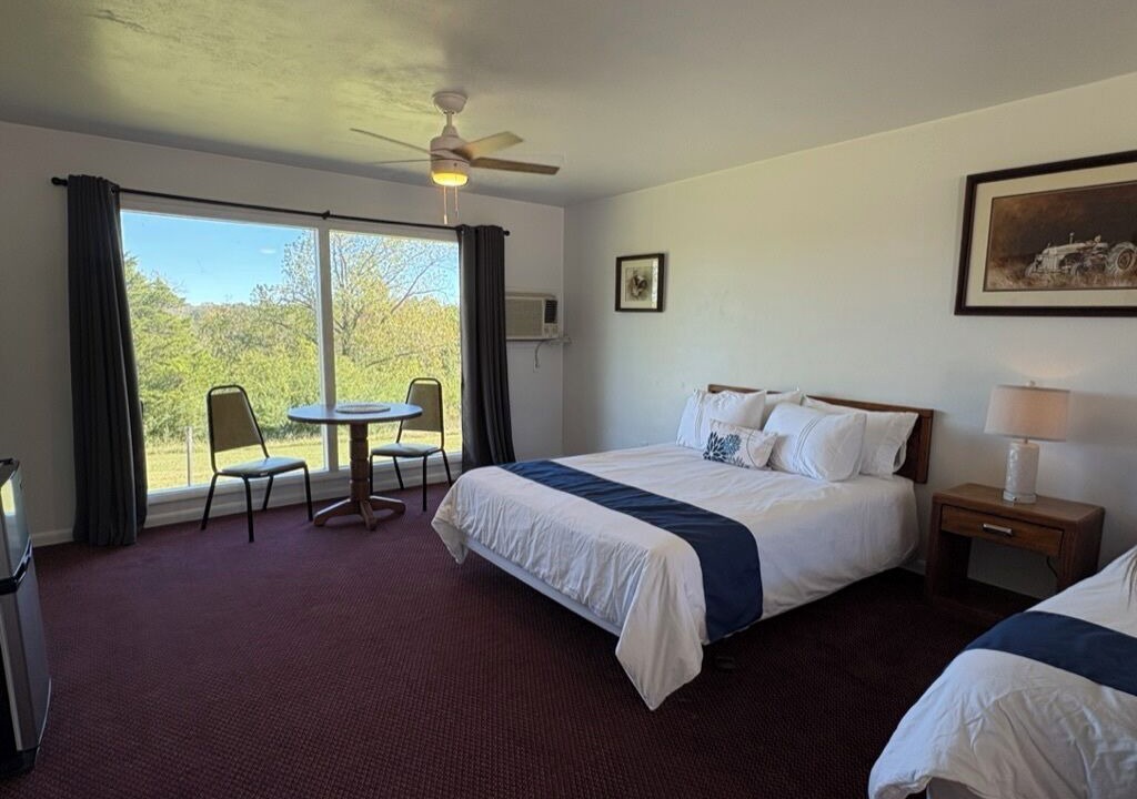 Photo of Bedroom in Bull Shoals