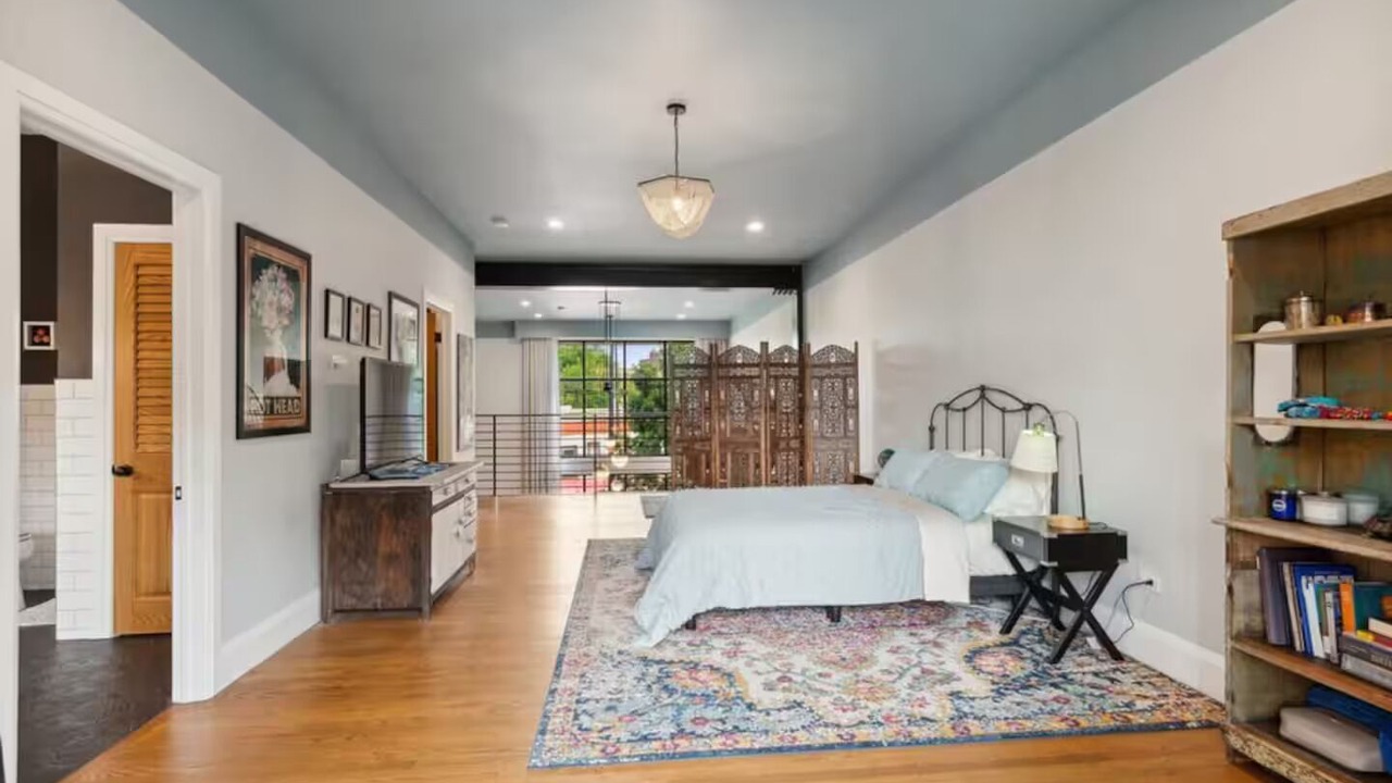 Photo of Bedroom in Lakeview