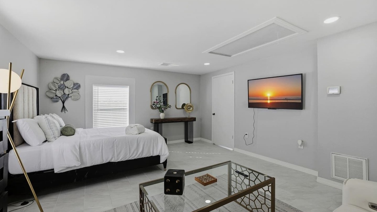 Photo of Bedroom in Waller