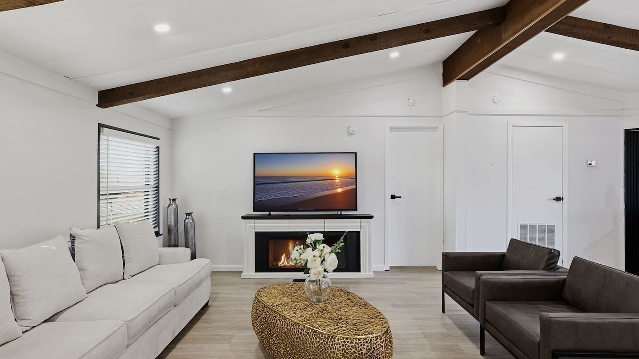Photo of Livingroom in Waller