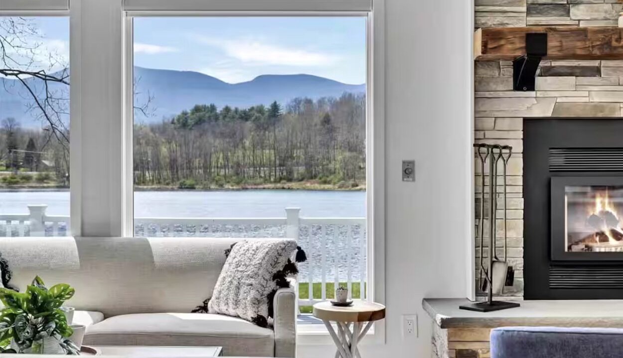 Photo of Livingroom in East Durham