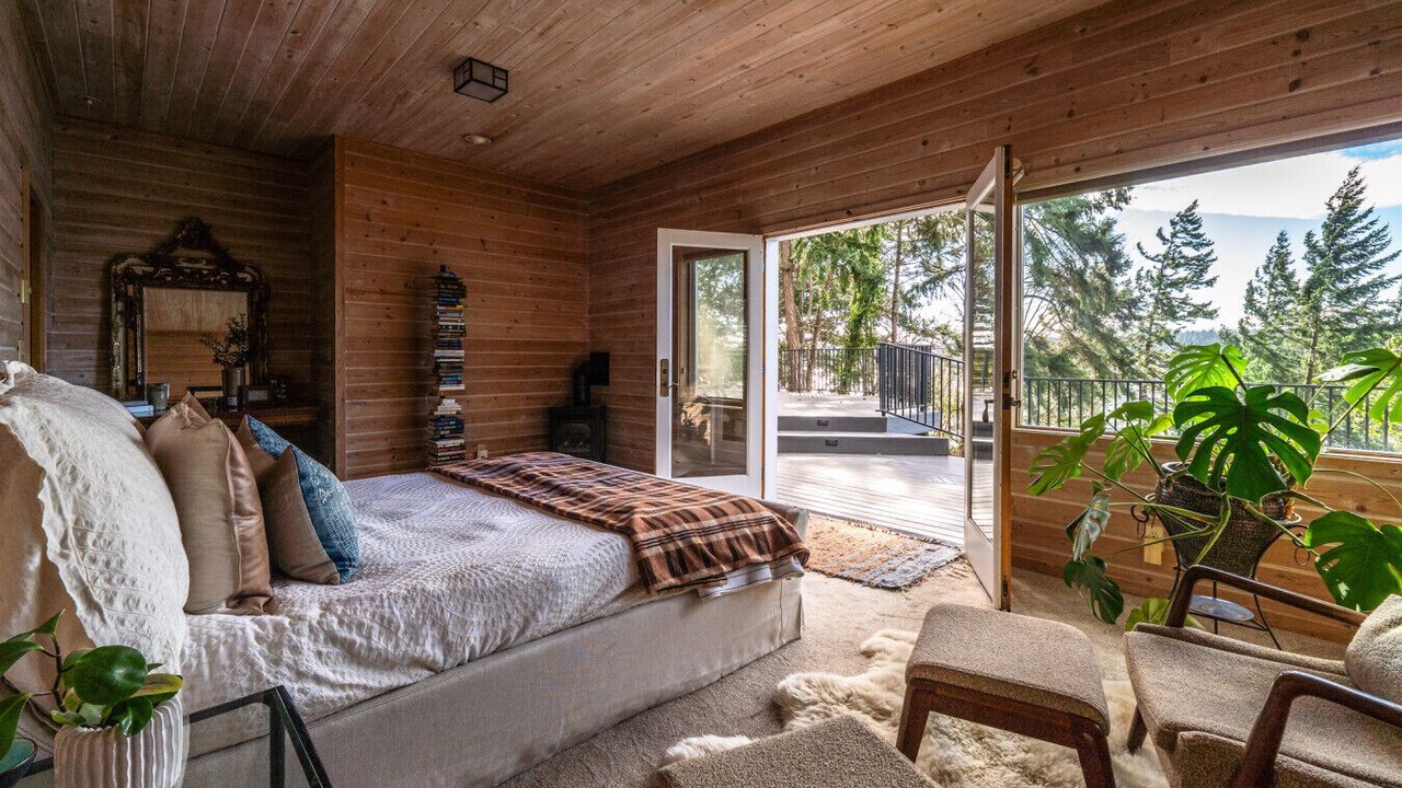 Photo of Others in Bainbridge Island