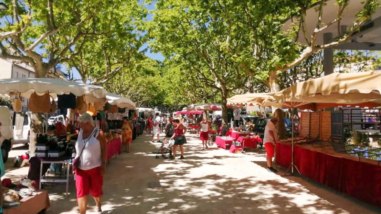 Photo of Others in Corbes