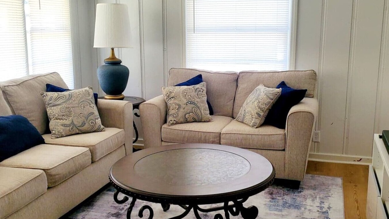 Photo of Livingroom in Starkville