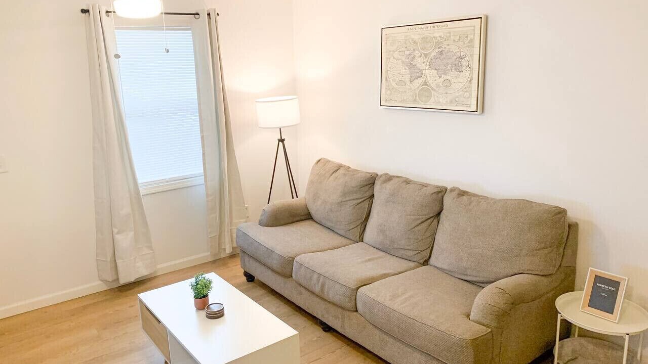 Photo of Livingroom in Starkville