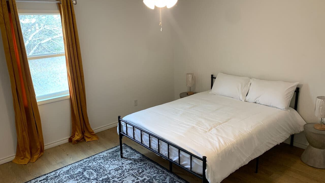Photo of Bedroom in Starkville