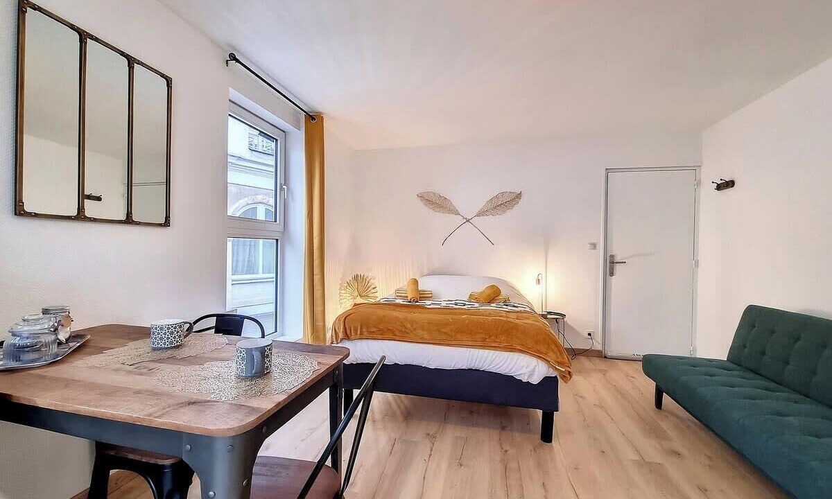 Photo of Bedroom in Quartier Pasteur