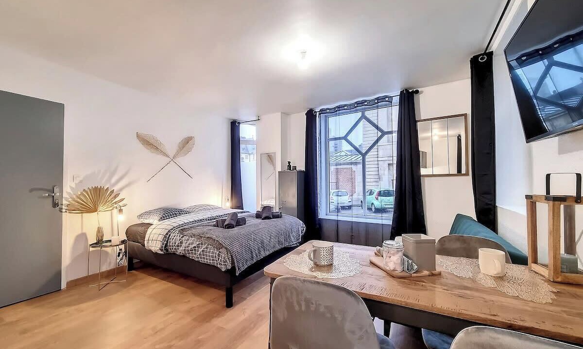Photo of Bedroom in Quartier Pasteur